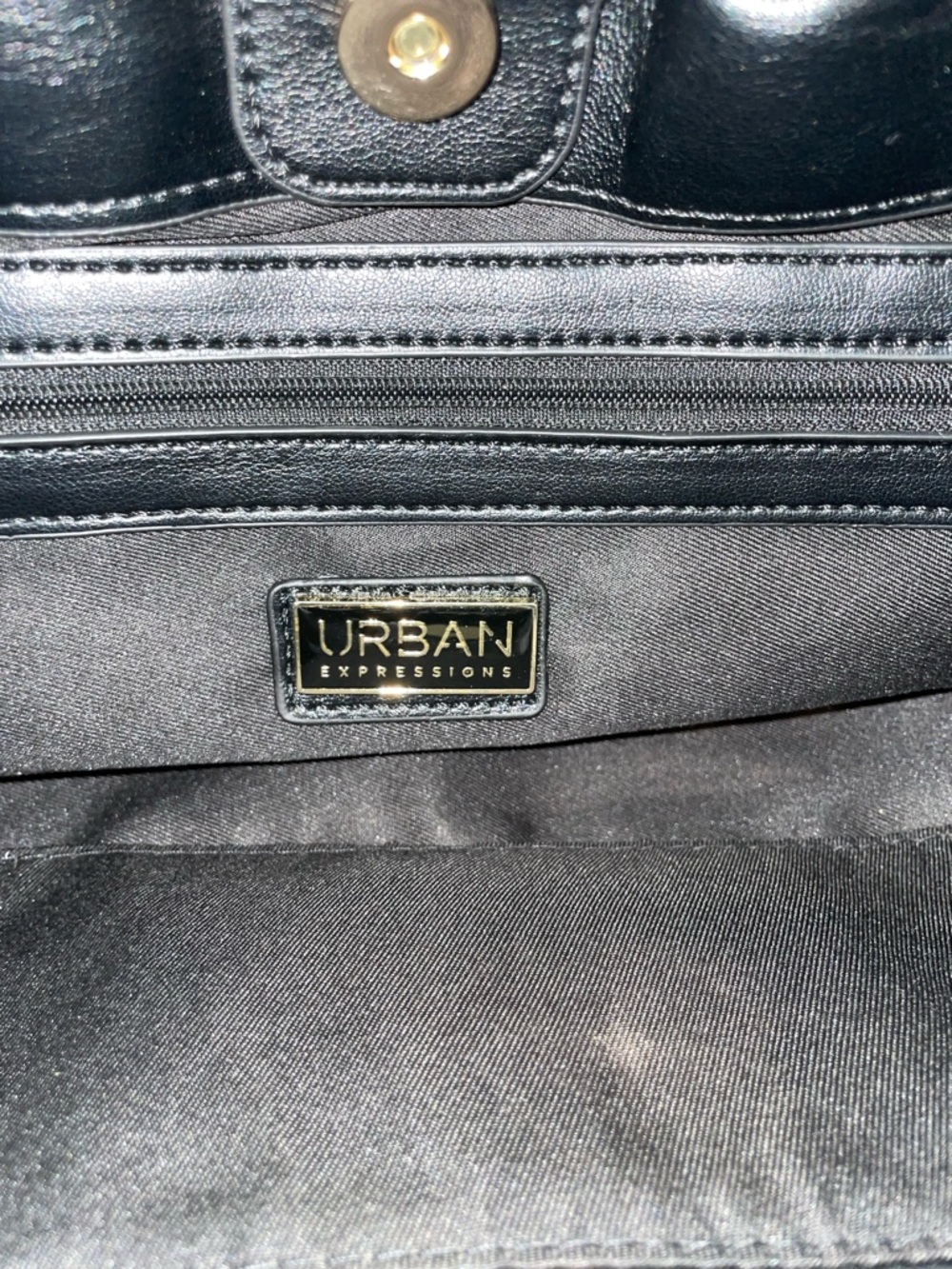 Urban Expressions - Ruched Drawstring Shoulder Bag - Picture 8 of 10